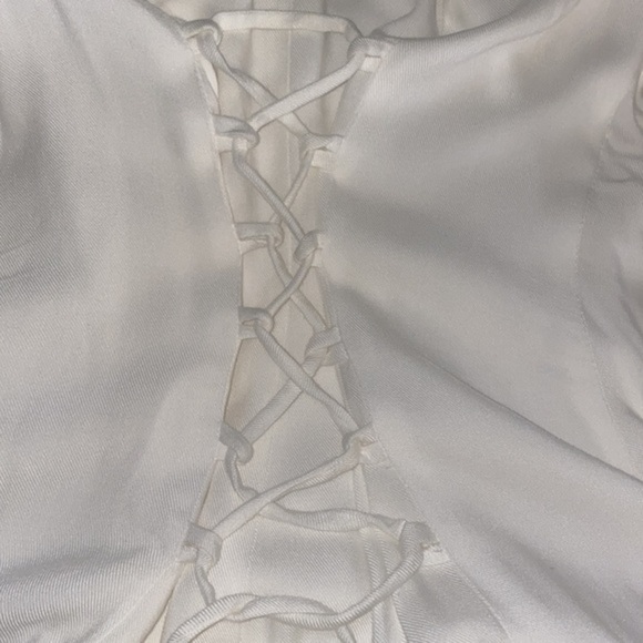 Perfect summary White Dress “Romance” Nonna Colecftion Dubai Mall NWT - Picture 9 of 17